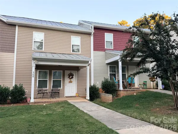 368 E Mills Avenue, Mooresville, NC 28115