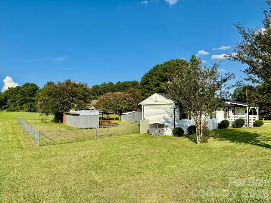 6191 Richburg Road, Great Falls, SC 29055 - #3