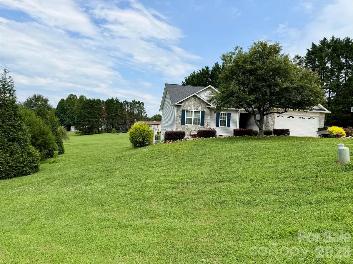 38 A Avenue, Taylorsville, NC 28681 - #1