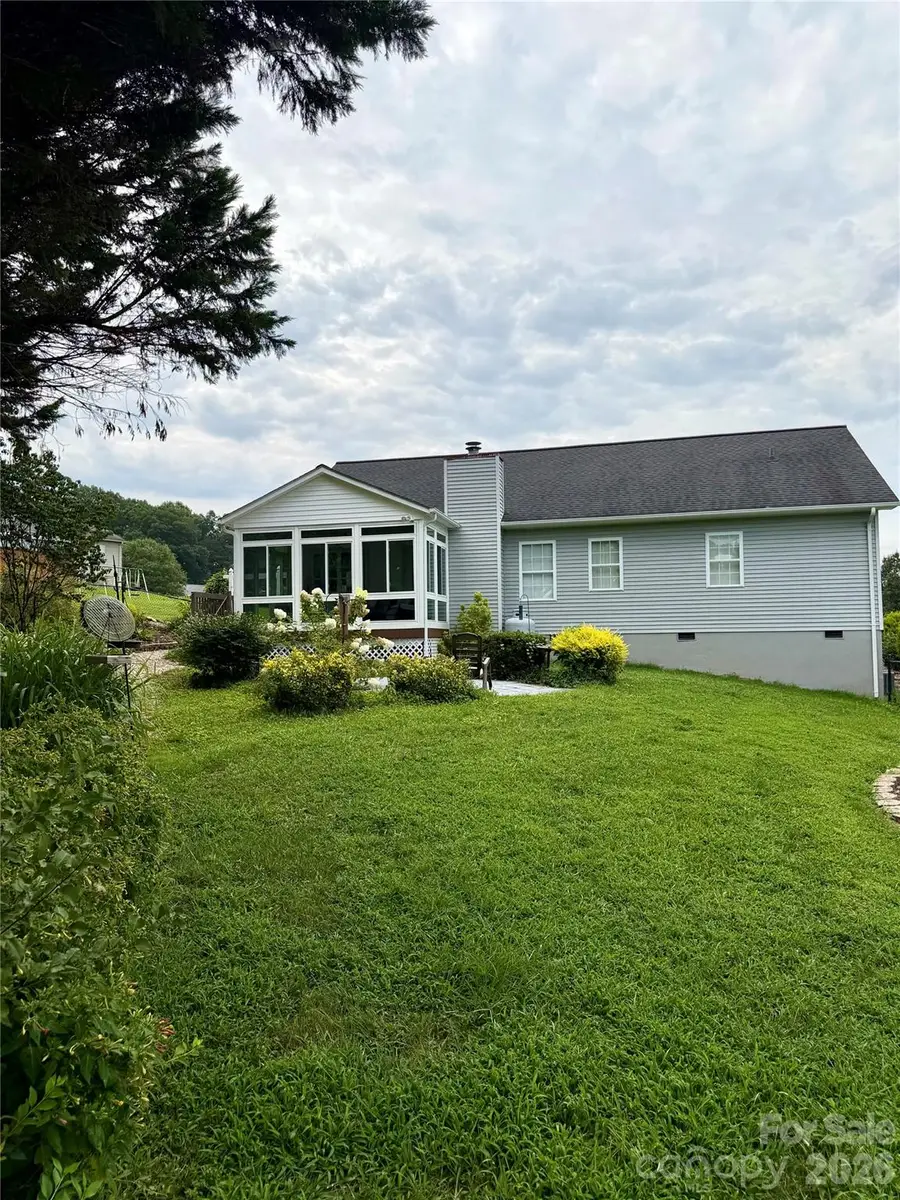 38 A Avenue, Taylorsville, NC 28681 - #3