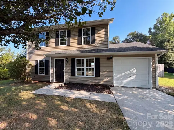 10933 Pointer Ridge Drive, Charlotte, NC 28214