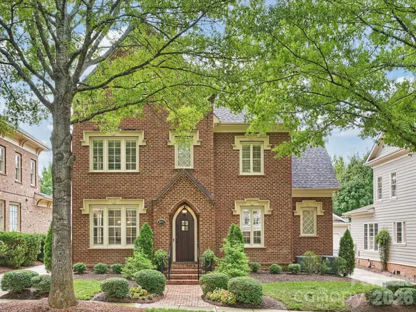 8843 Heydon Hall Circle, Charlotte, NC 28210