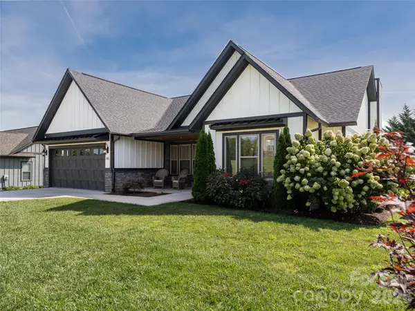 46 Solomia Drive, Mills River, NC 28759