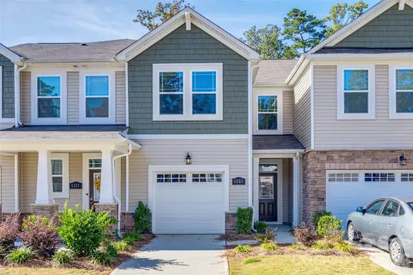 1351 Southern Sugar Drive, Charlotte, NC 28262