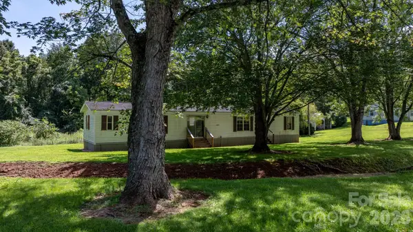 2660 Barrier Loop, Morganton, NC 28655