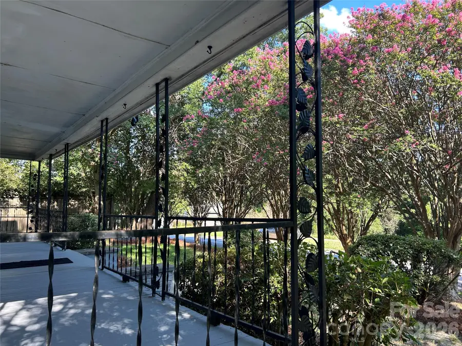 316 W Arch Street, Lancaster, SC 29720 - #2