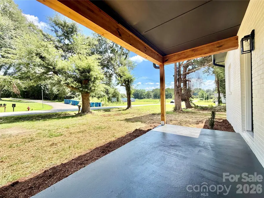 88 Polk Street, Taylorsville, NC 28681 - #2