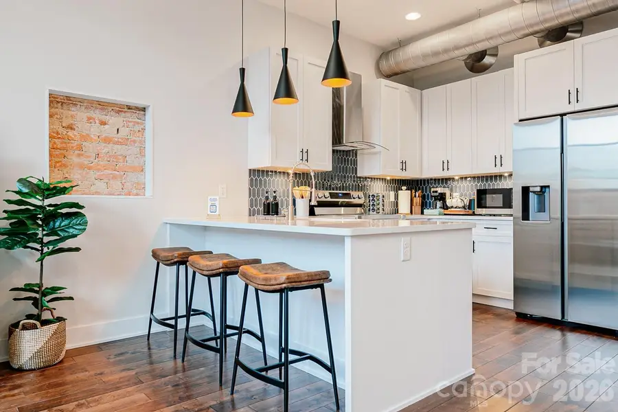 122 College Street #202, Asheville, NC 28801 - #3