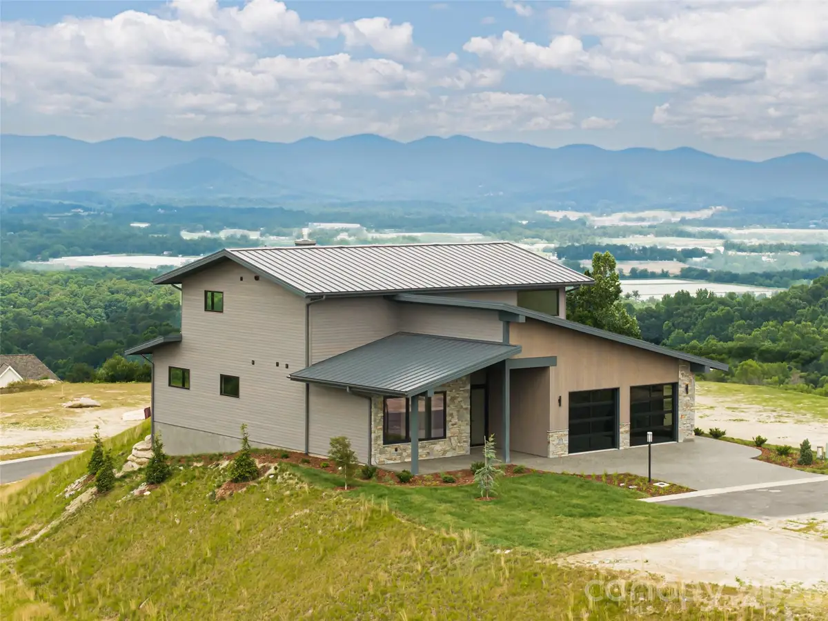24 S Watchman Drive #10 & 11, Hendersonville, NC 28791 - #1