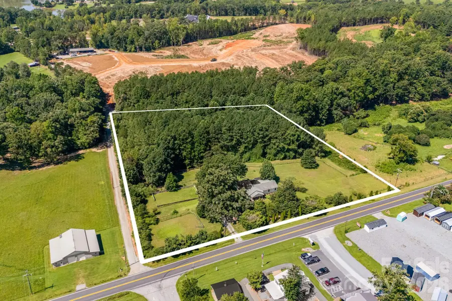5990 S Nc 9 Highway, Tryon, NC 28782 - #2