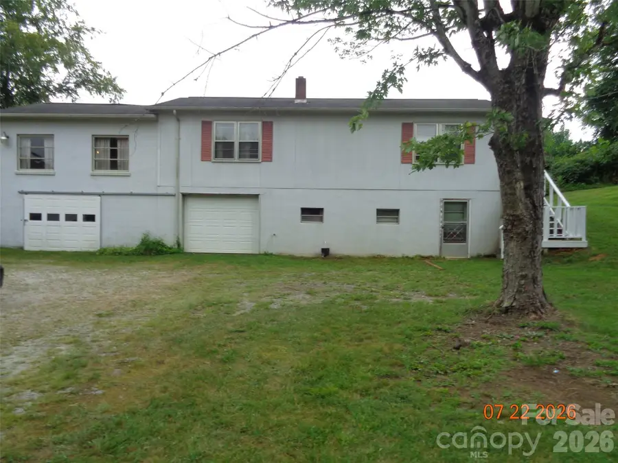 3181 & 3177 Morganton Boulevard Sw, Lenoir, NC 28645 - #2