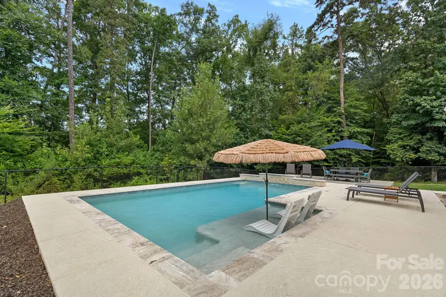 3850 Oakdale Road, Charlotte, NC 28216 - #3