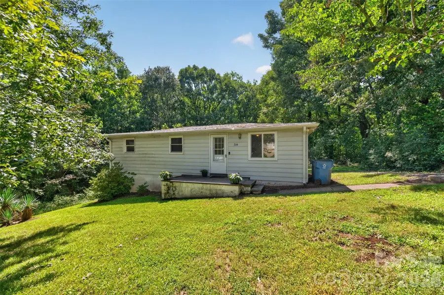 314 22nd Street Court Se, Hickory, NC 28602 - #3