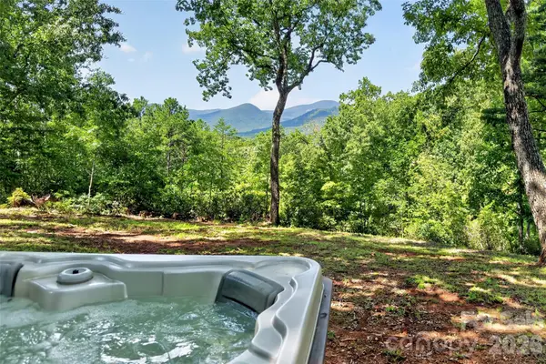 128 Pearson Circle, Lake Lure, NC 28746