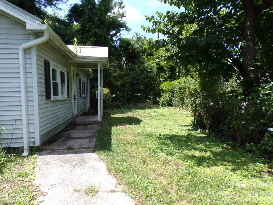 2131 Somerset Drive #441, Hendersonville, NC 28791 - #3