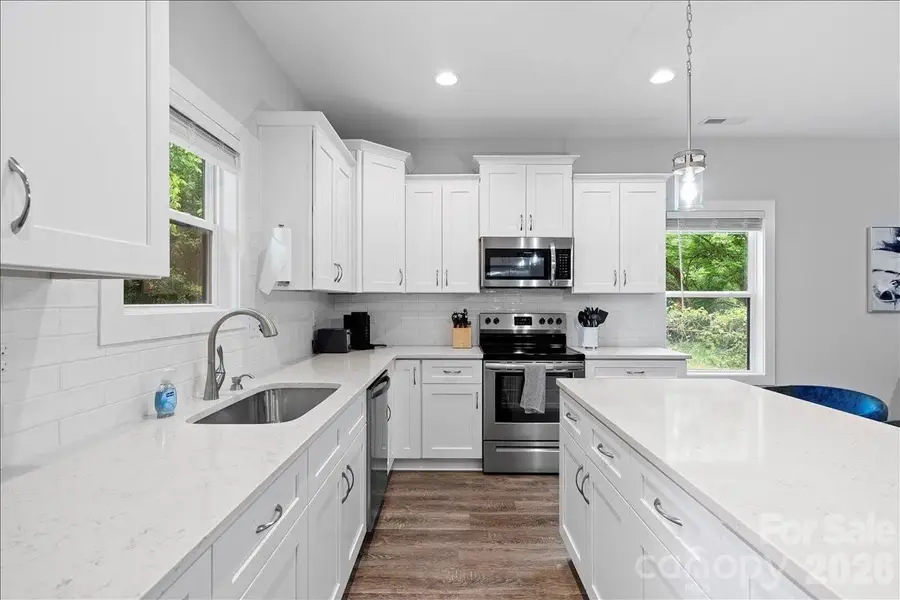 2041 S Pine Drive, Gastonia, NC 28054 - #2