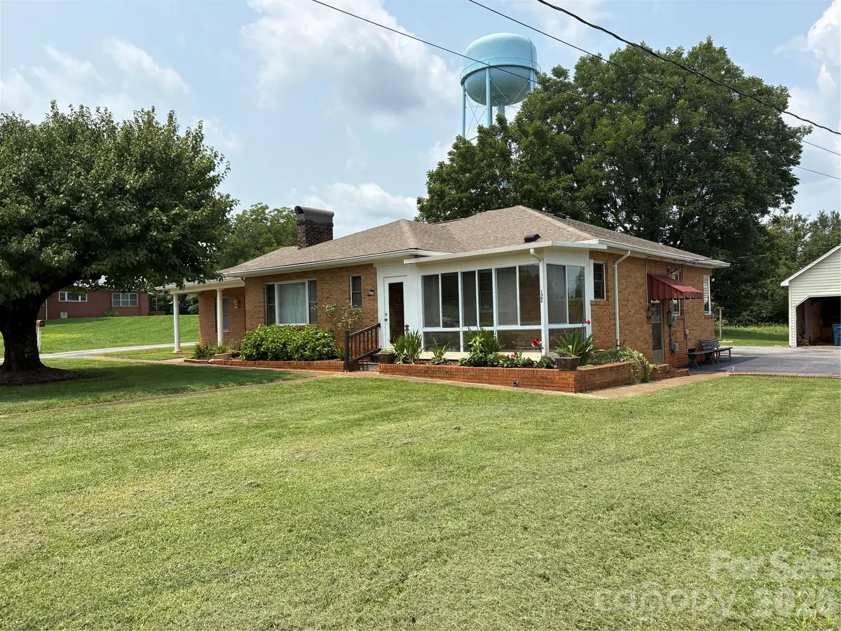 1308 Salem Road, Morganton, NC 28655 - #1