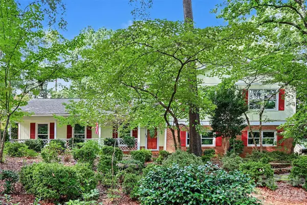 6122 Yellowood Road, Charlotte, NC 28210