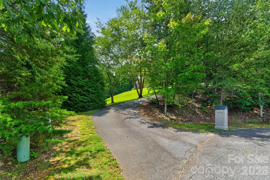 7940 Oakmont Court, Hickory, NC 28602 - #3