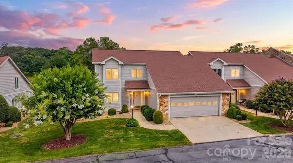 3823 Rock Bridge Drive Ne, Conover, NC 28613