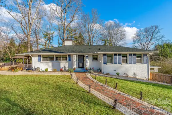 2 Bevlyn Drive, Asheville, NC 28803