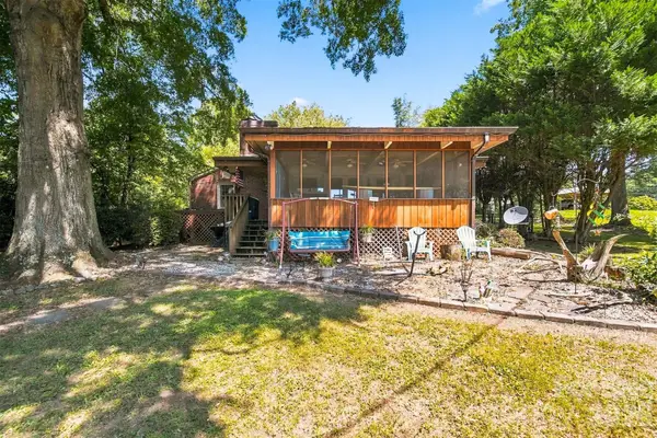 35 Loudonya Lane, Hickory, NC 28601