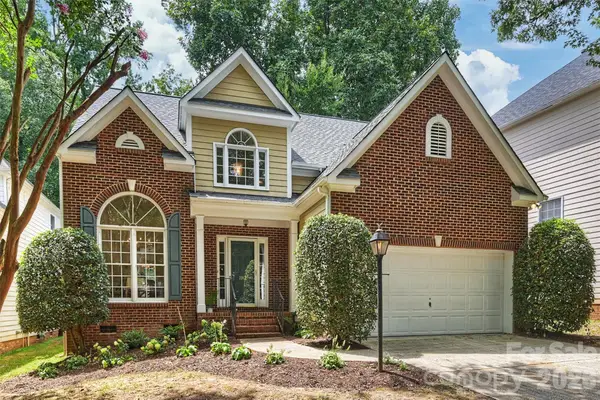 1912 Dearmon Drive, Charlotte, NC 28205