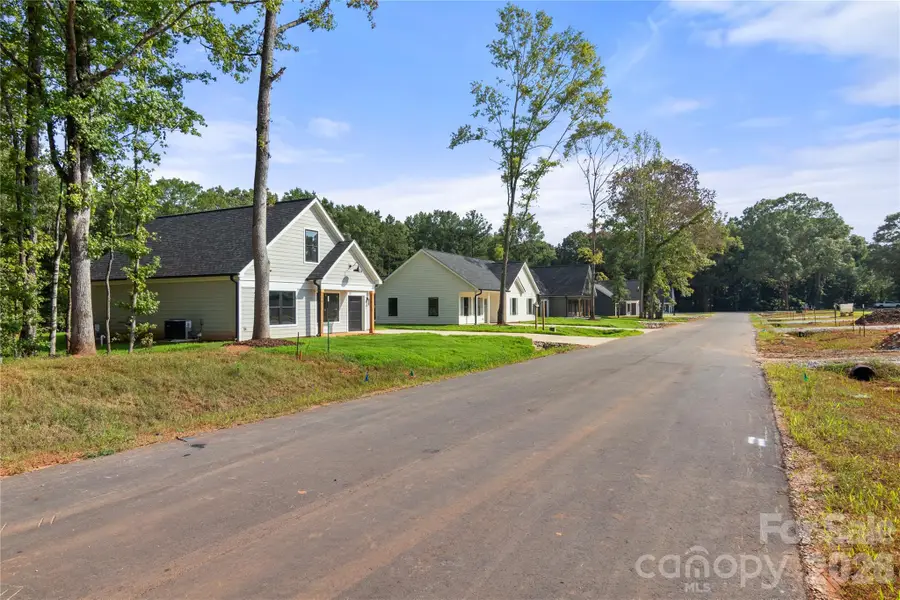 137 Mccorkle Street, York, SC 29745 - #3