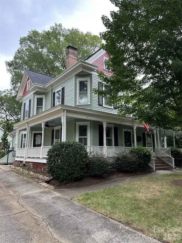 30 Georgia Street Nw, Concord, NC 28025