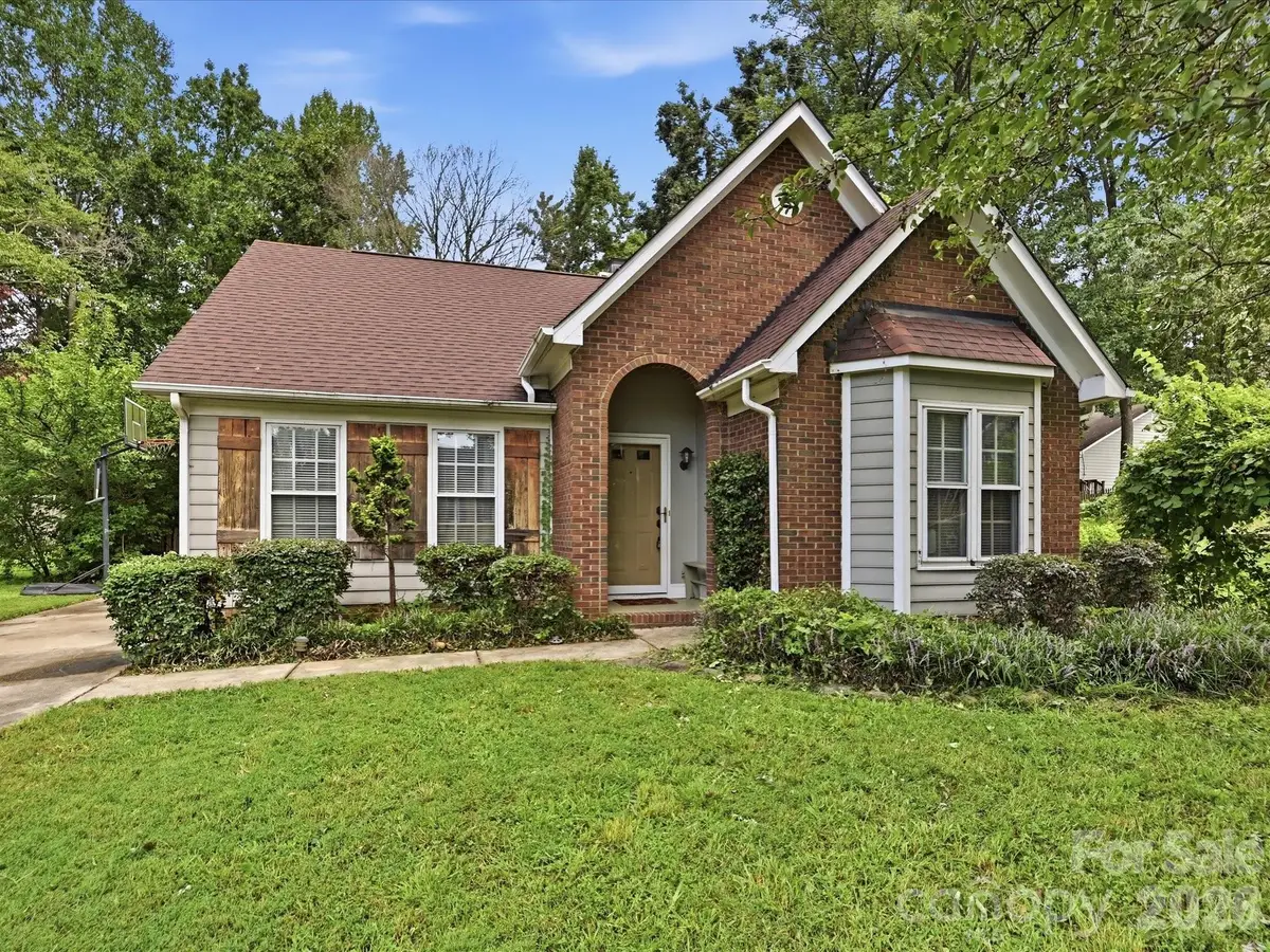 7813 Bridle Court, Charlotte, NC 28216 - #1