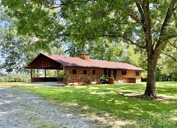 6494 W Us Highway 64 Highway, Lexington, NC 27295