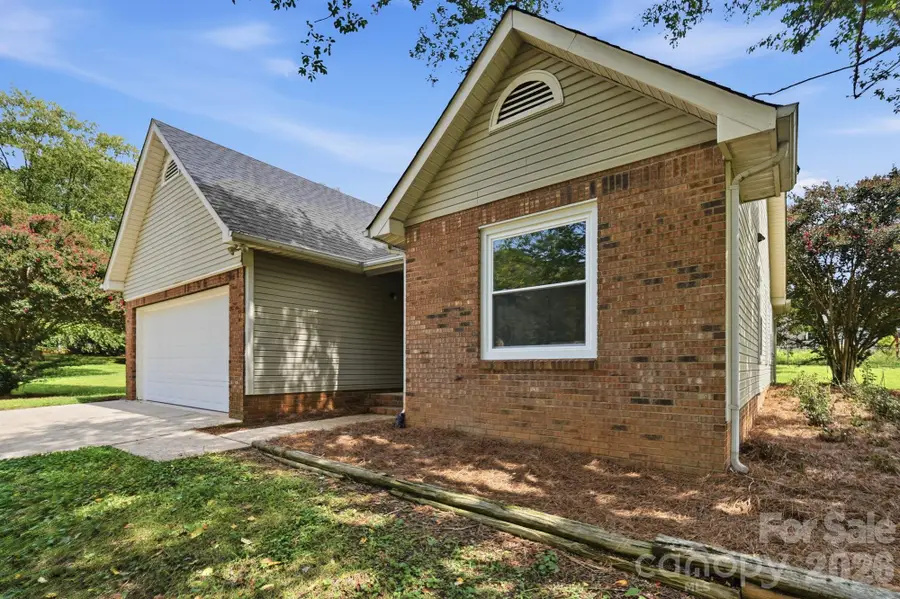 2730 Briar Trail Court, Matthews, NC 28104 - #3