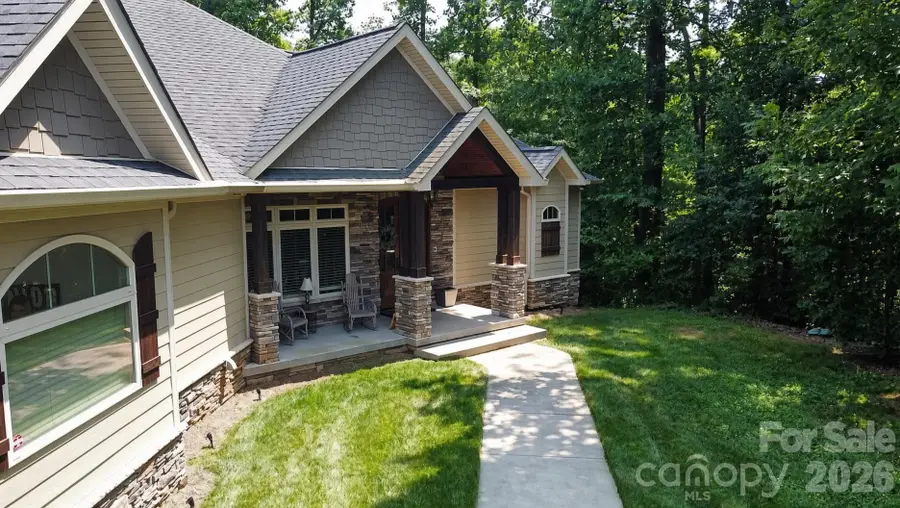 654 N Chipley Ford Road, Statesville, NC 28625 - #2