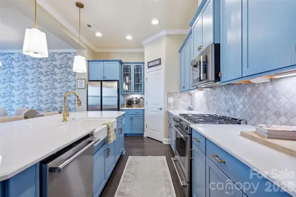 9030 Boling Green Drive, Charlotte, NC 28277
