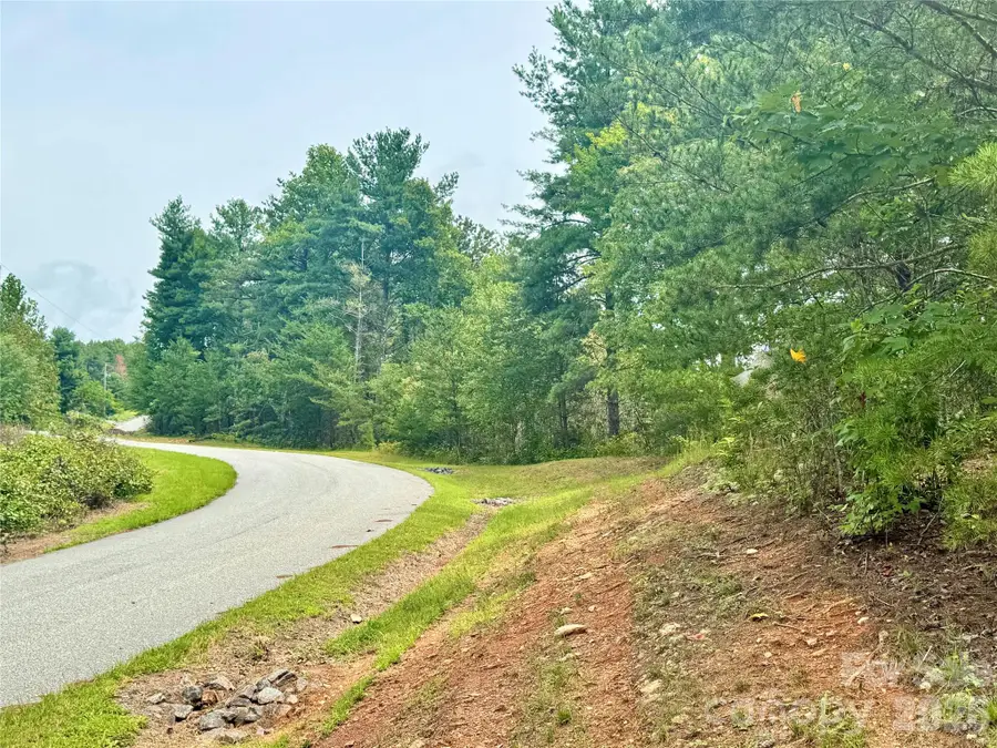 1.46 acres, Lot 48 Tomahawk Ridge Drive #Lot 48, Lenoir, NC 28645 - #2