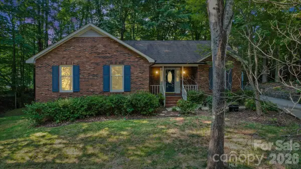 821 Deer Path Place, Mooresville, NC 28115