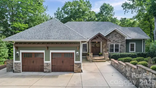 3033 Dodsworth Drive, Cramerton, NC 28032