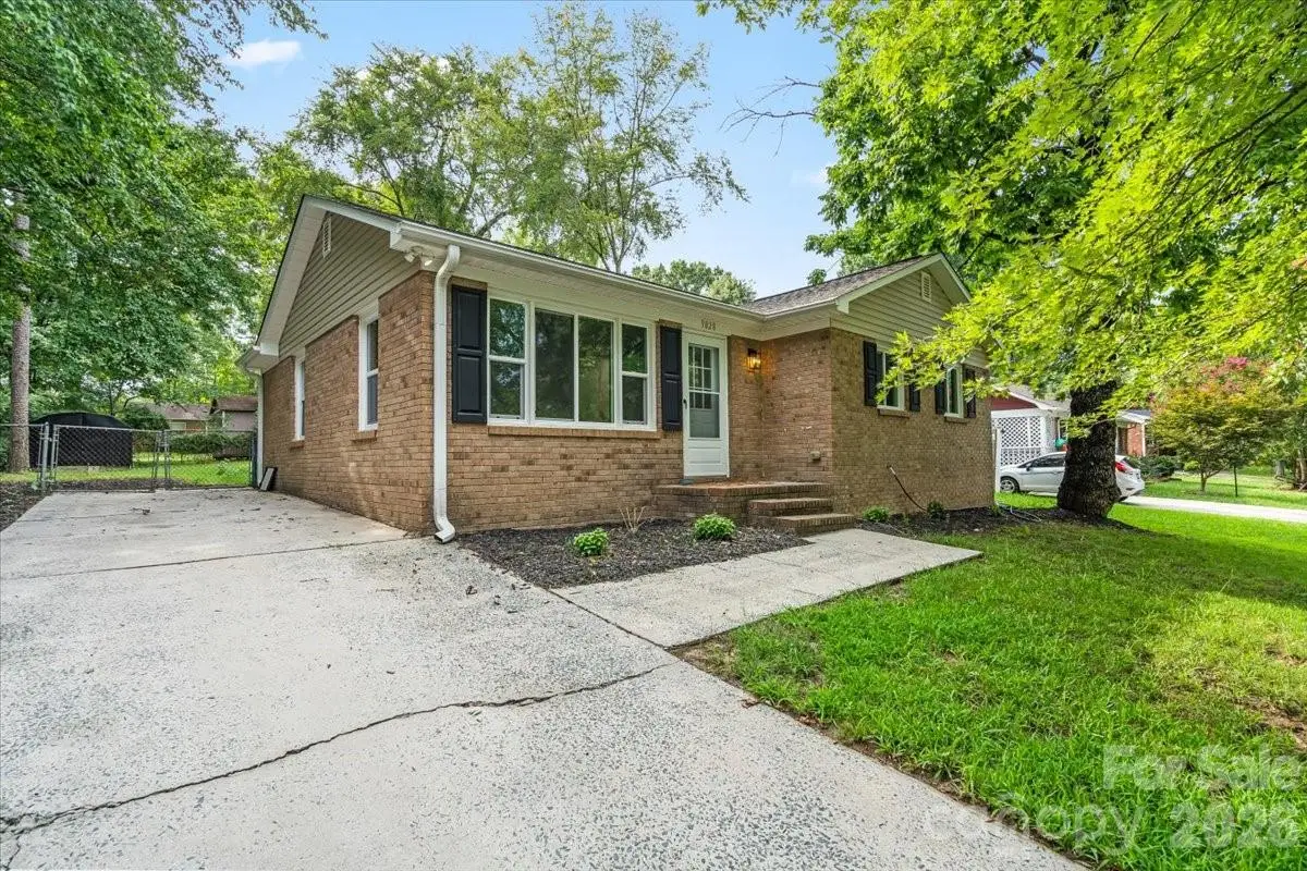 9828 Starwood Drive, Charlotte, NC 28215 - #1