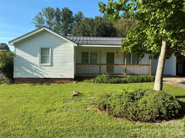 1008 Hopedale Drive, Lenoir, NC 28645