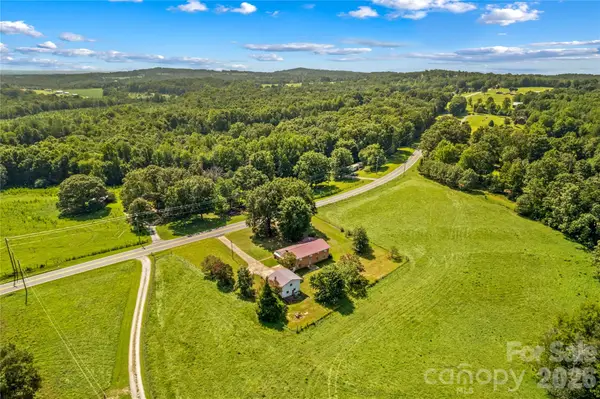 6714 W Nc 10 Highway, Vale, NC 28168