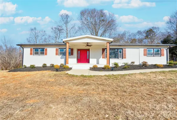 226 Hardin Circle, Grover, NC 28073