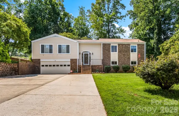 223 Vandyke Street, Kernersville, NC 27284
