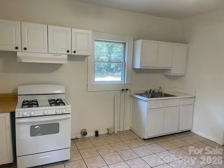 72 Spencer Avenue, Mooresville, NC 28115 - #2