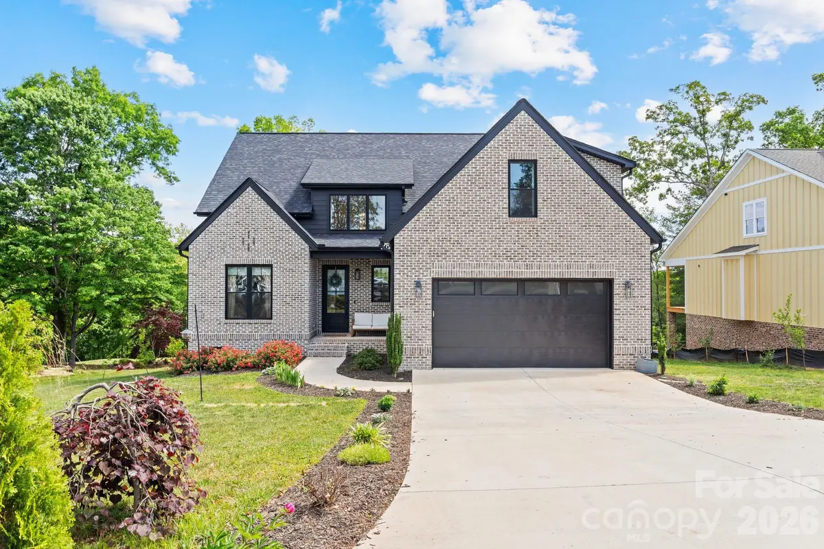 1116 Players Ridge Road, Hickory, NC 28601 - #1