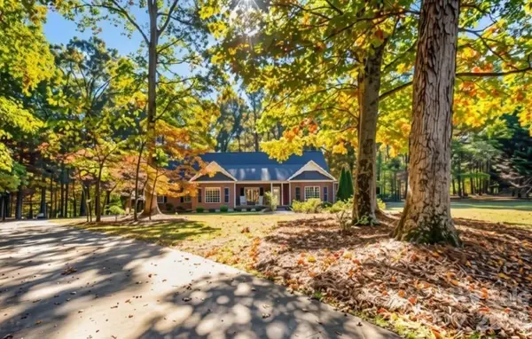 216 Minnie Queen Lane, Belmont, NC 28012