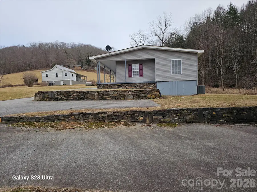 656 Water Street, Bakersville, NC 28705 - #2