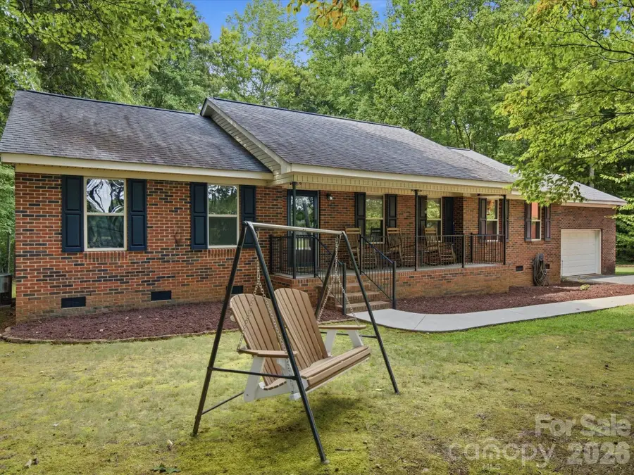 155 S Grandview Road, Clover, SC 29710 - #2