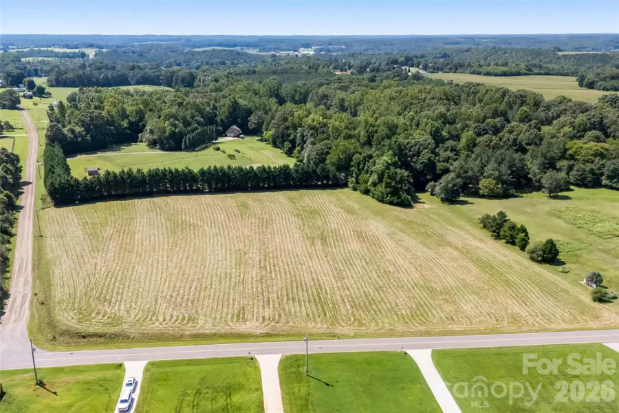 146 Rimrock Road, Harmony, NC 28634 - #2