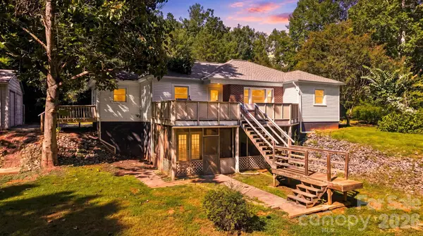3436 Cannon Ridge Road, Lenoir, NC 28645