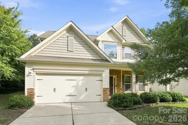 9320 Gentle Stream Lane, Charlotte, NC 28214